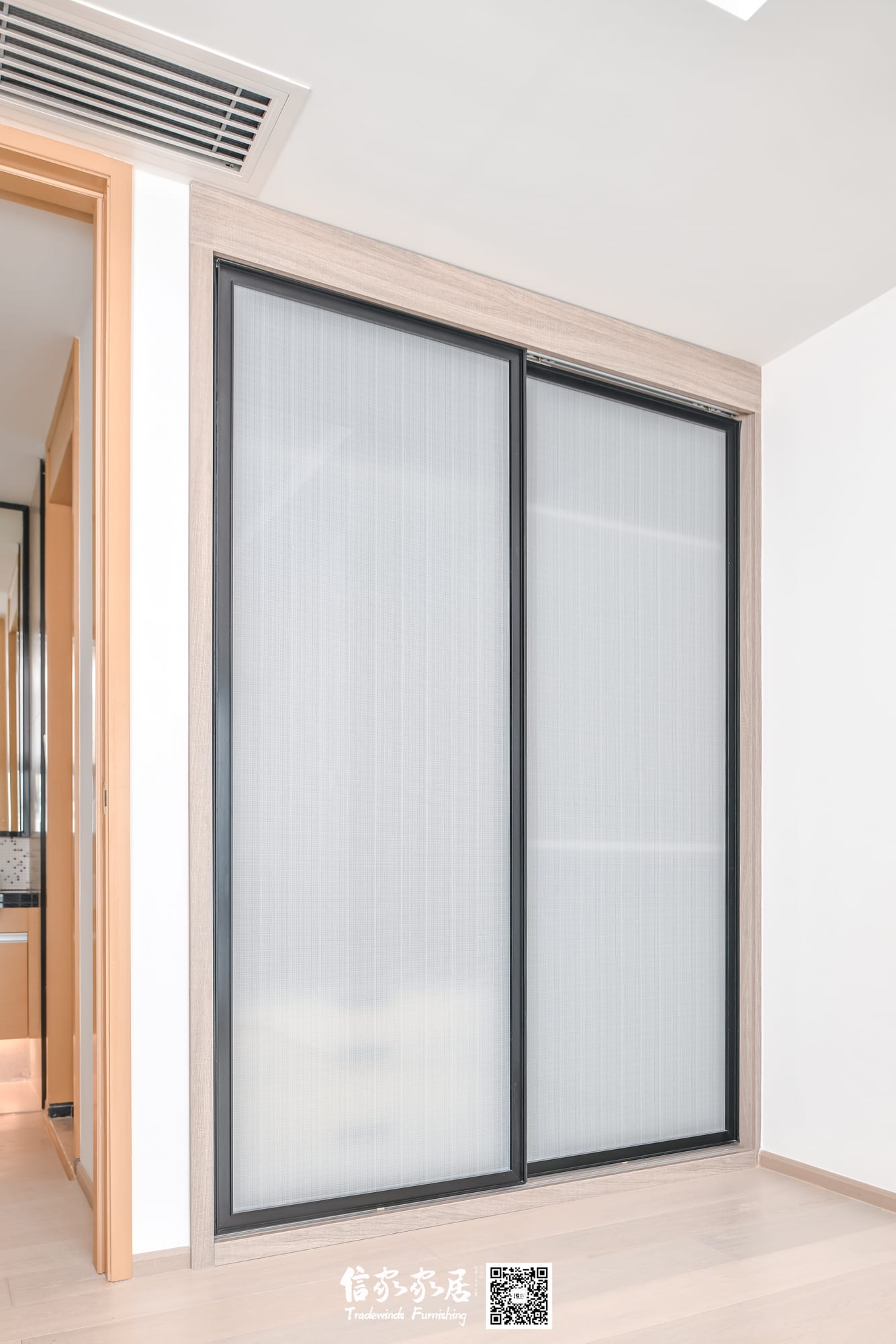 Hardbound Apartment · 10