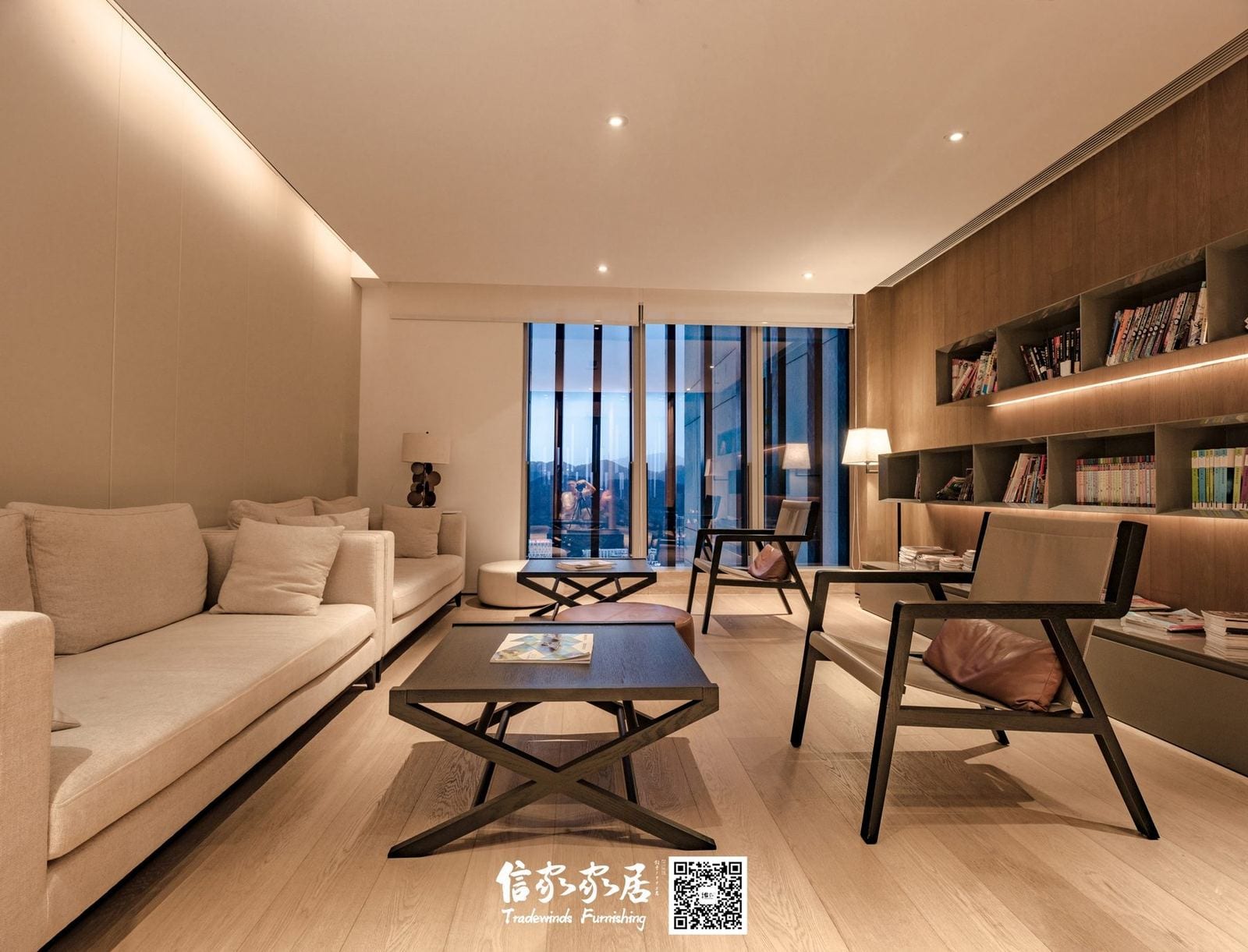 Mockup Room · 03
