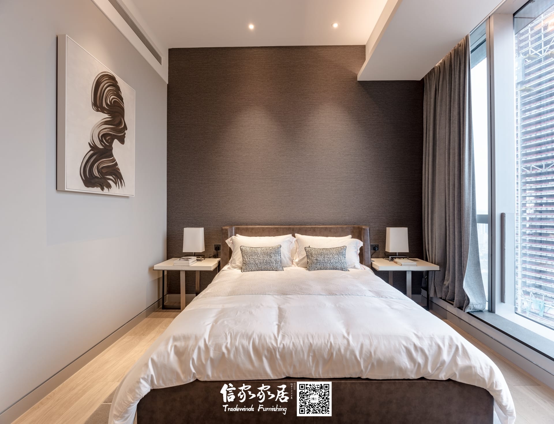 Mockup Room · 35
